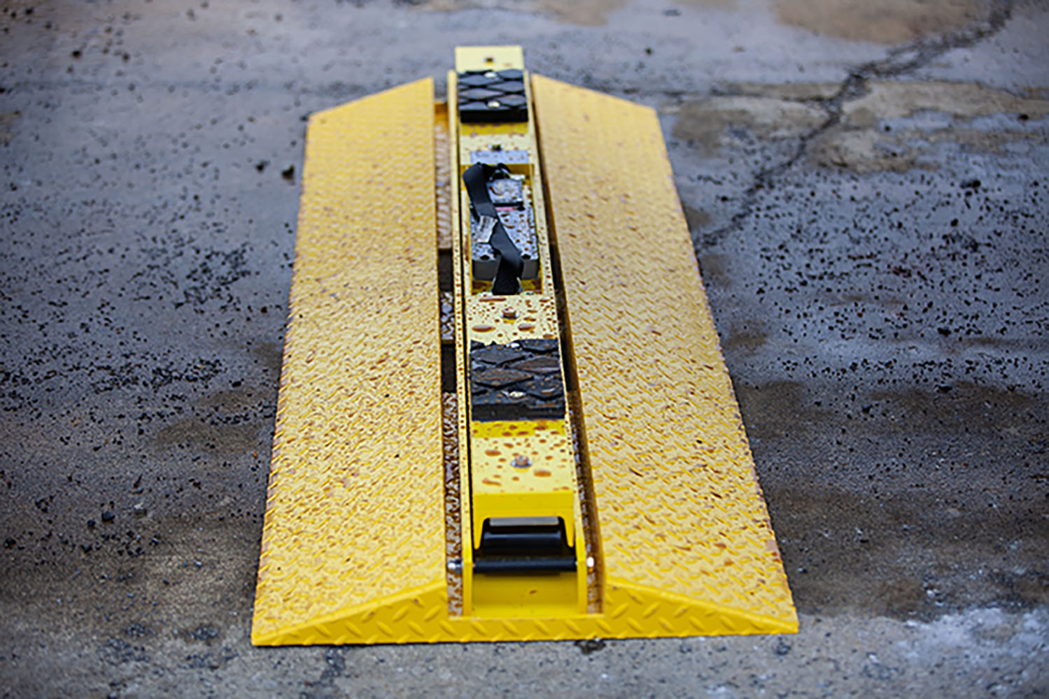WasteWizer Launches All-New Cradle to House the Patent-Pending BinBar Scale